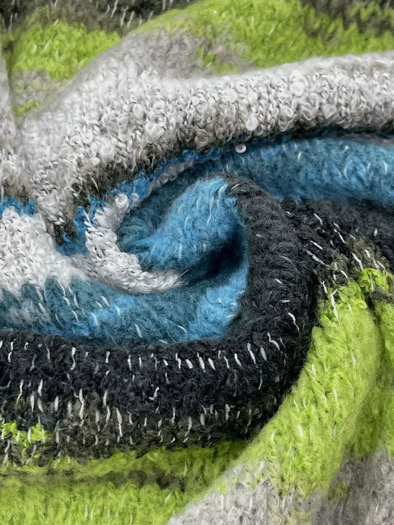 84f5379b5d5e45ca9ce0f0eca327a276-Max-Origin